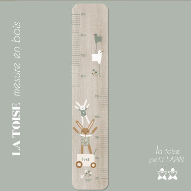 Toise en bois - lapin doudou