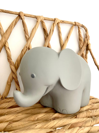 Tirelire éléphant pour décoration de la chambre de bébé